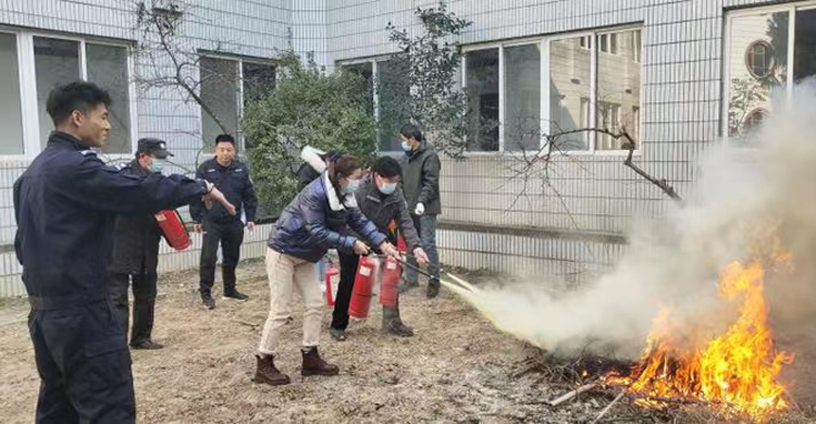 三门峡发电公司扎实开展“119”消防宣传月活动(1) (1).png