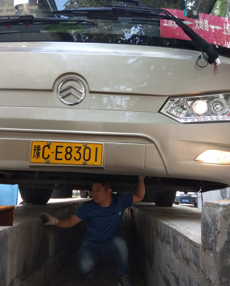 心在一起，爱在路途——洛河发电公司大客班支援集团公司通勤侧记 (2.1).jpg